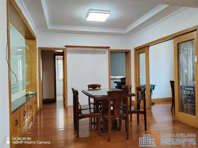 孙塘新村151平带30大车库3楼老精装