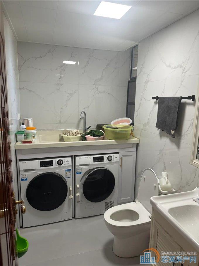 三北名都 精装修 带车位 132平148