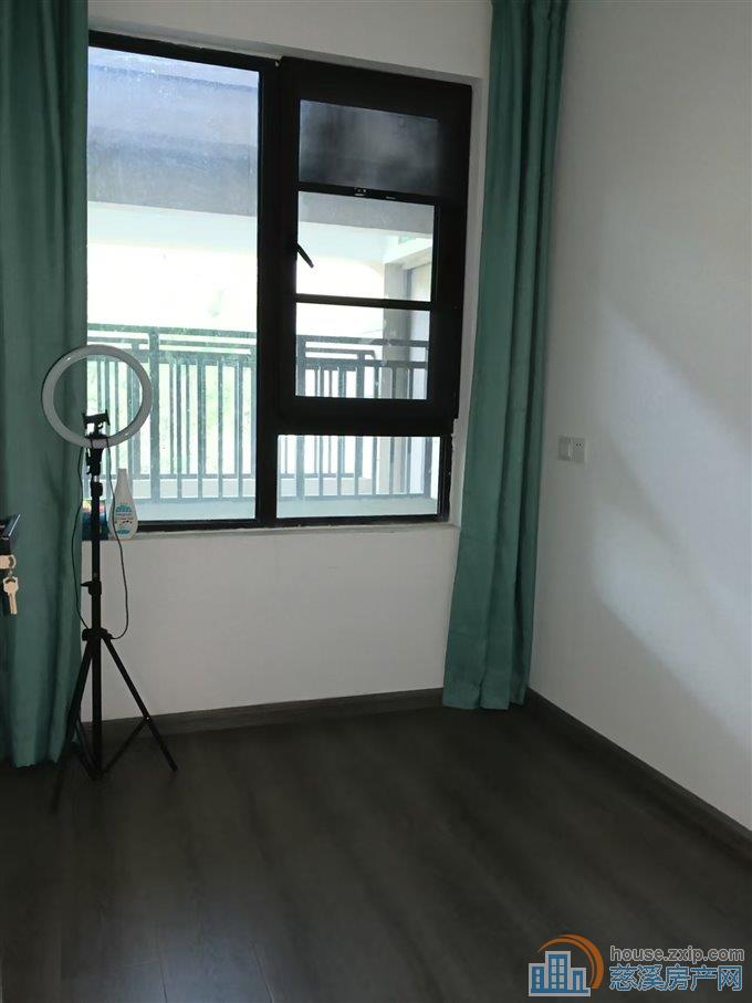 实验上林双XQ誉林府96平简装165万