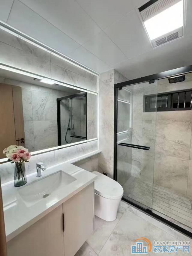 富丽湾电梯房单身公寓全新豪华装修直接房源