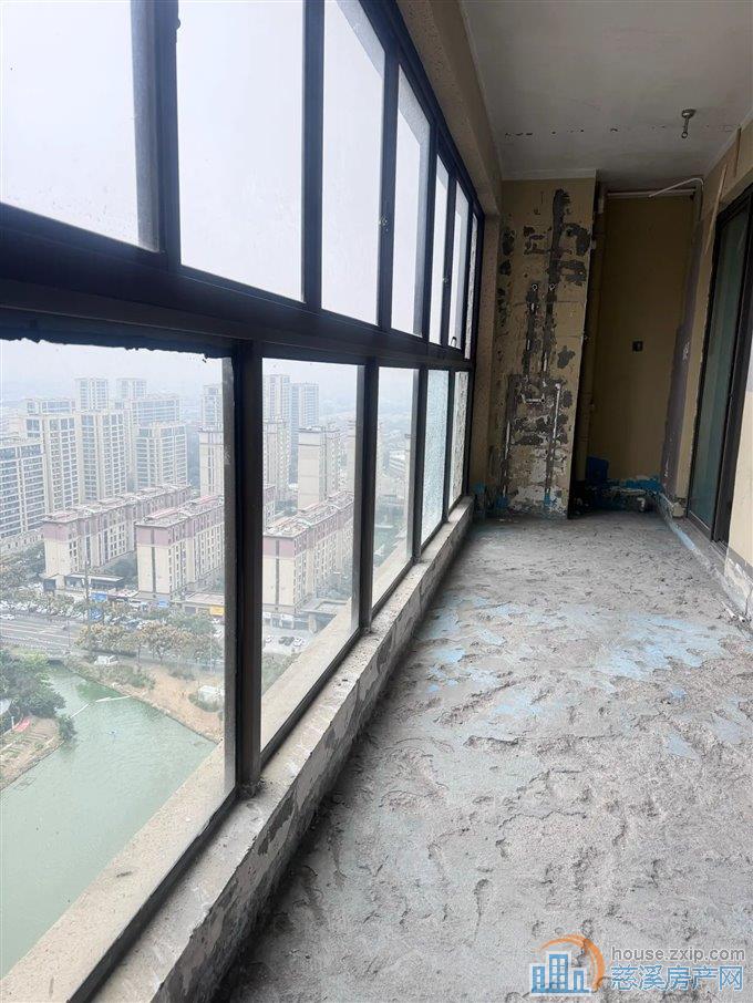 悦华府140平 175万 景观楼层送车位