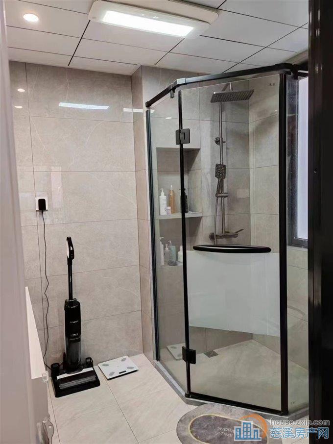 出售:天铂佳苑 🏡洋房东边套精装带车位