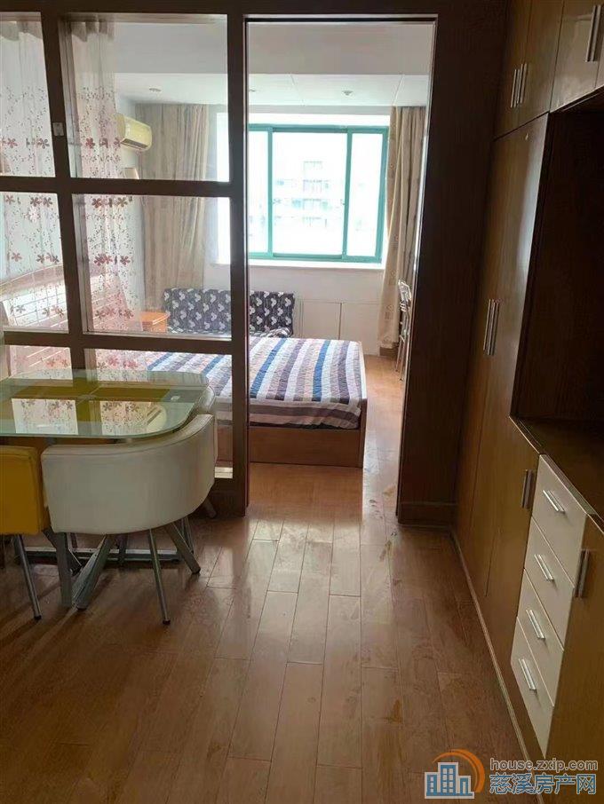 嘉和名苑多套单身公寓1200元1300元