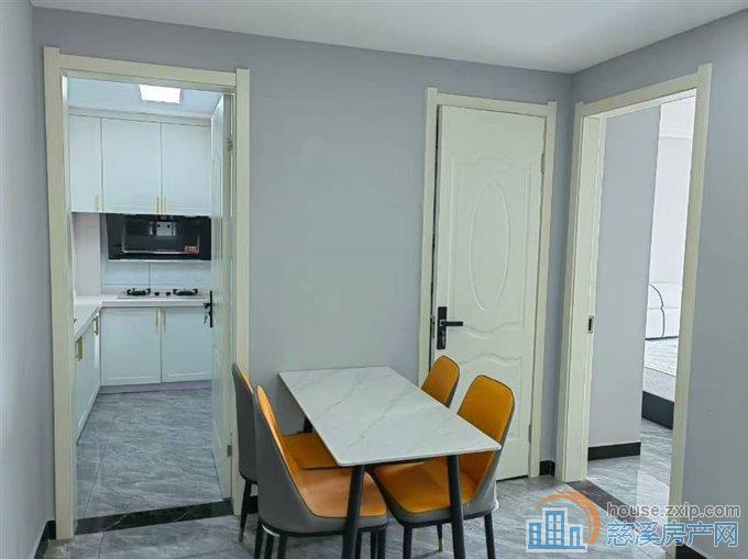 尚德家园63平楼层佳2室精装71.8万