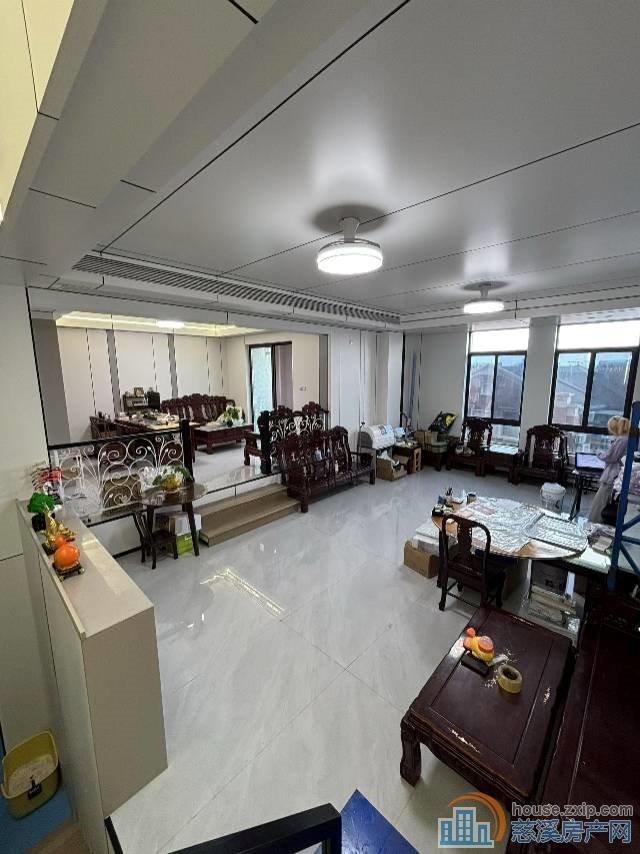 长河美郡花苑四复五复三地下层精装