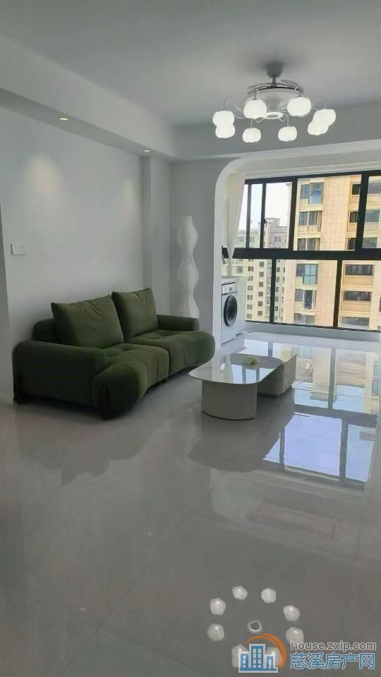 观湖佳苑93平精装房东包营业税好楼层