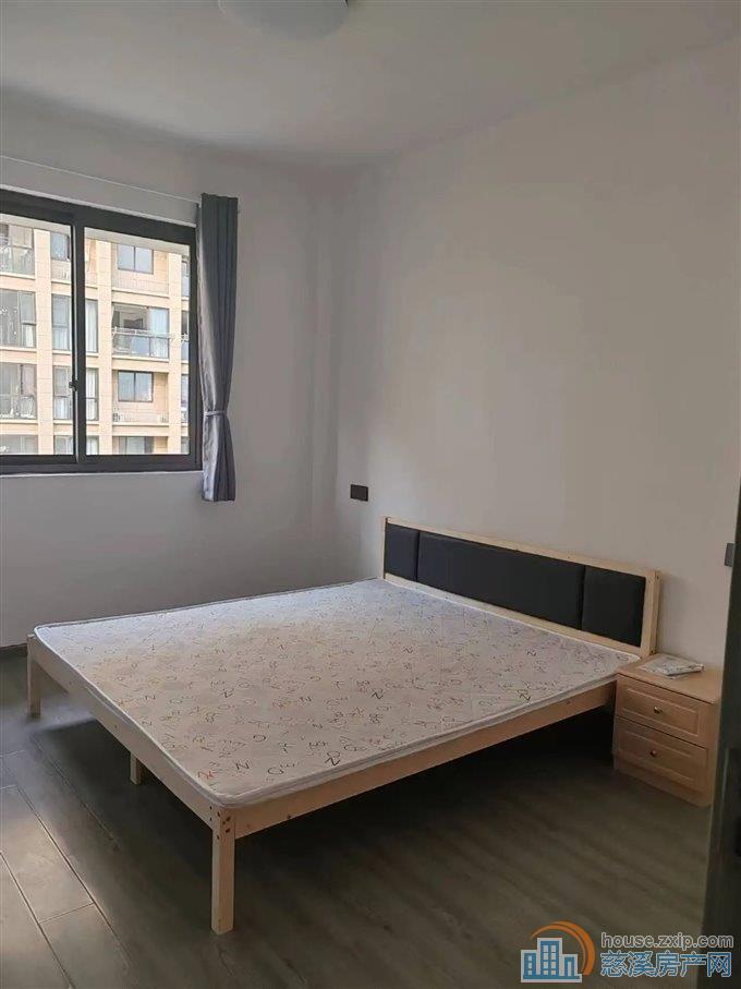 出租尚德家园2000元