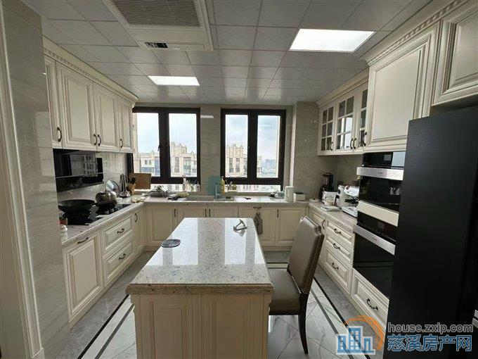 华润凯旋门豪华装修176平方358万直接