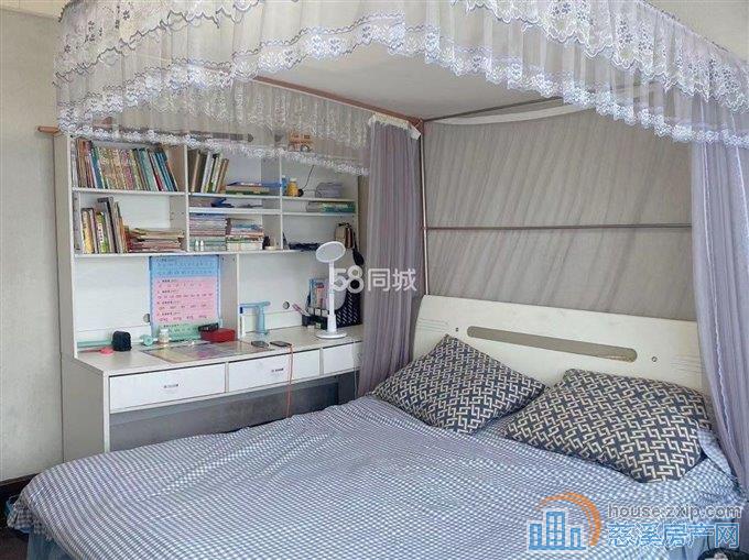 施山综合楼106.7平方75万直接