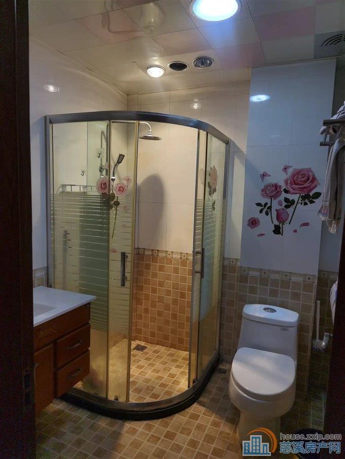 新塘家园92平精装好房，南北通透拎包入住