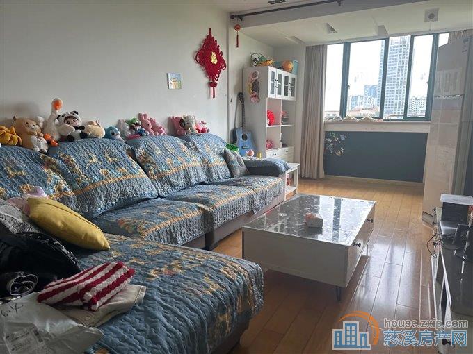 丽都苑108平84万送车位拎包入住