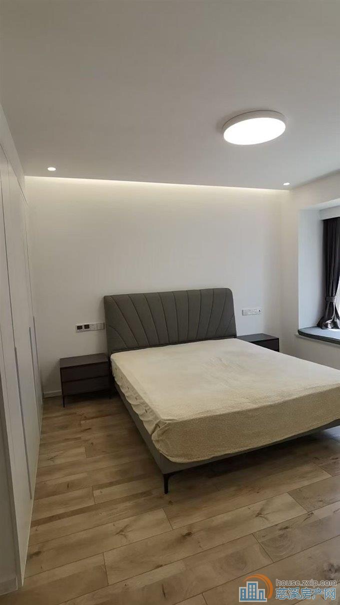 锦尚府景观楼层128平新装238万