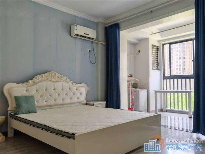 出租鸣北小区2300元