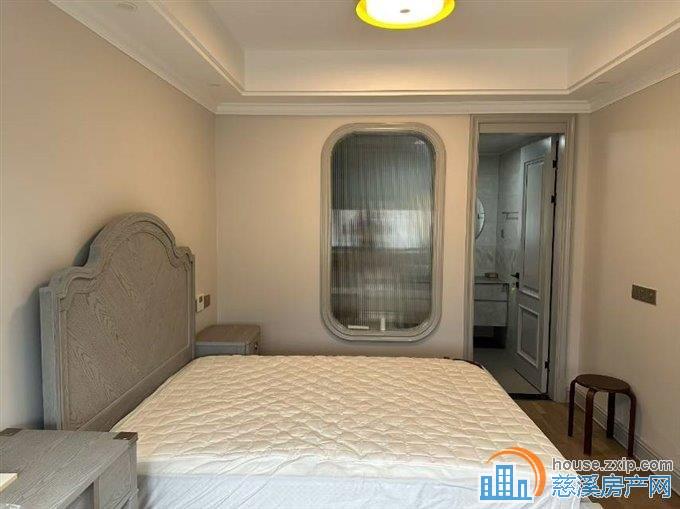 华润凯旋门 177平+车位358万直接