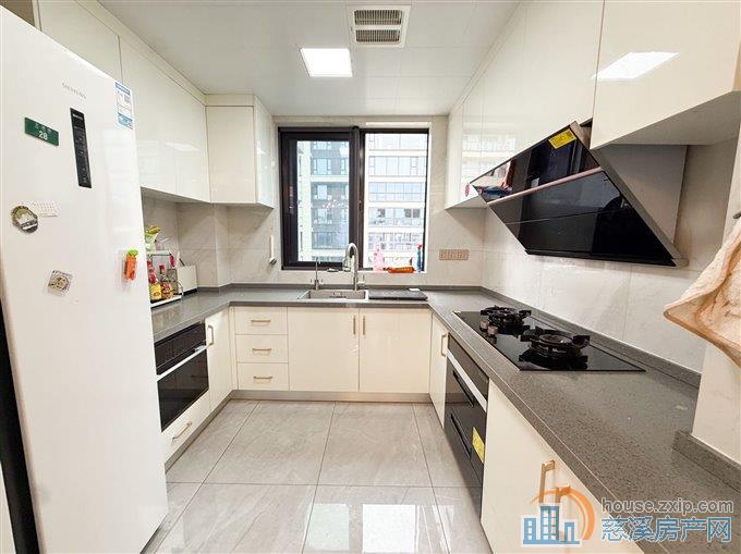 中交盛湖美庐 精装修 视野好