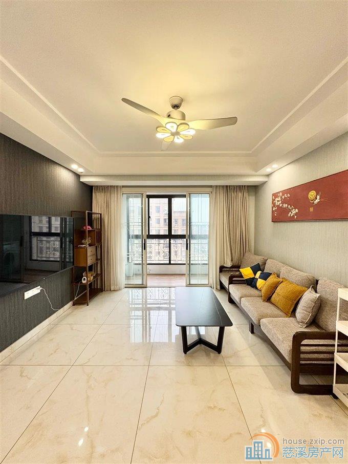 元亨雅园 精装 楼层好 带车位