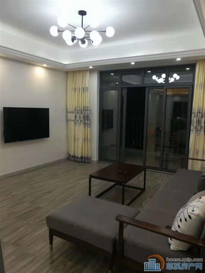 出租鸣北小区3500元