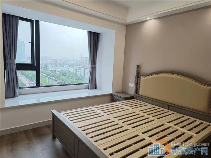 出租蓝光碧桂园悦未来嘉苑5500