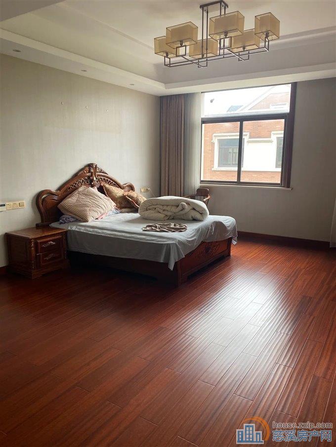 出租万翔美郡4500元/月