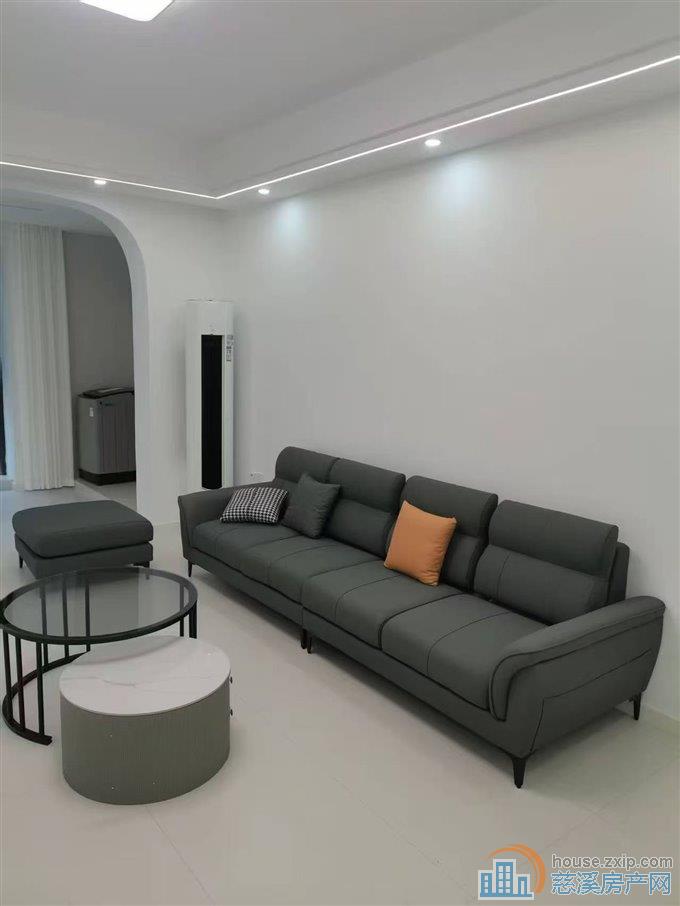 嘉景园精装有车位特价