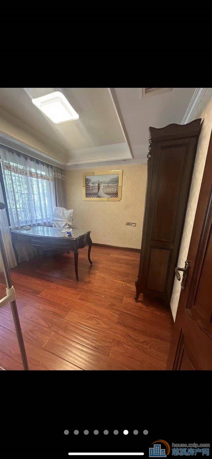 园丁新村 125平 婚装有地暖送车库 