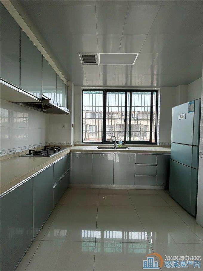 星光家园一期172平110万带露台