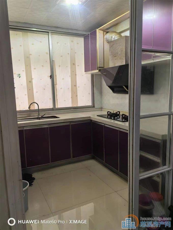 城东新村多套精装二室600元1100元