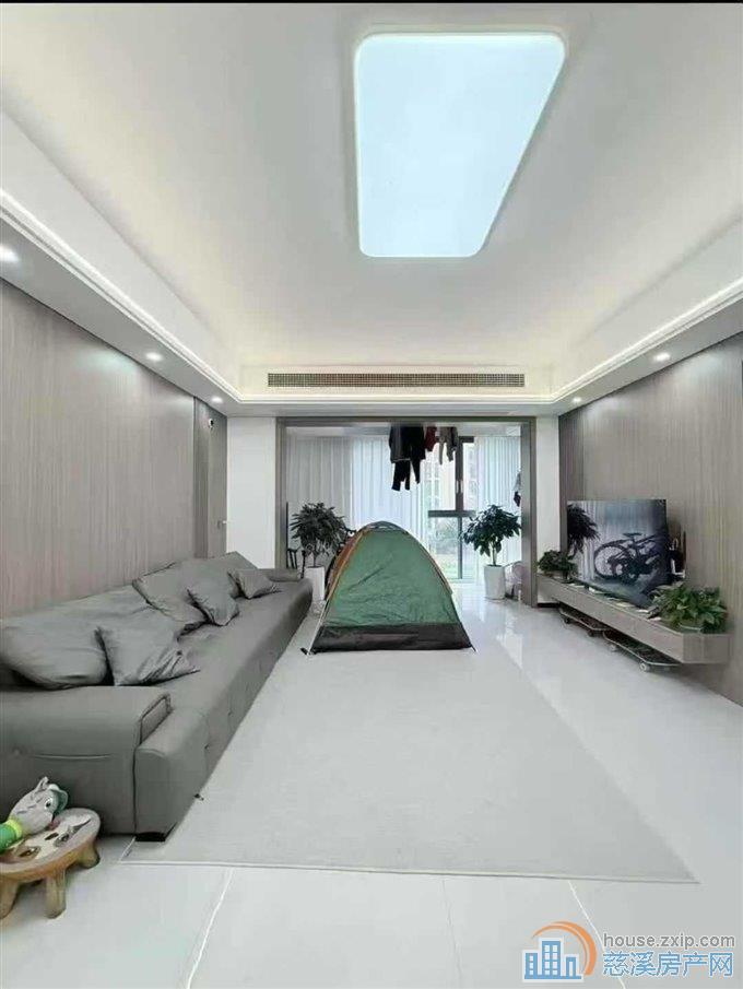 界牌142平方车位175万