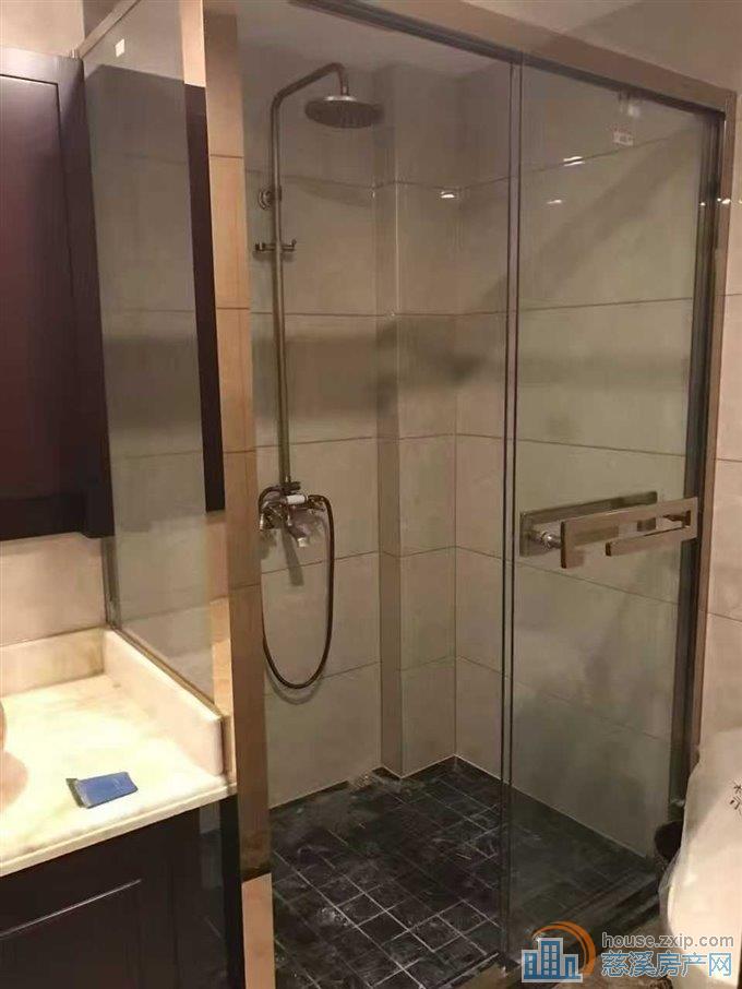 东方明珠恒温楼166平自住精装158.9