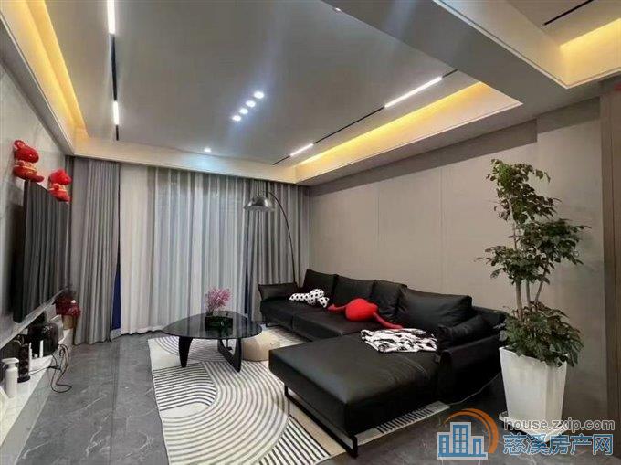 双喜紫园143平好楼层两间朝南精装车位