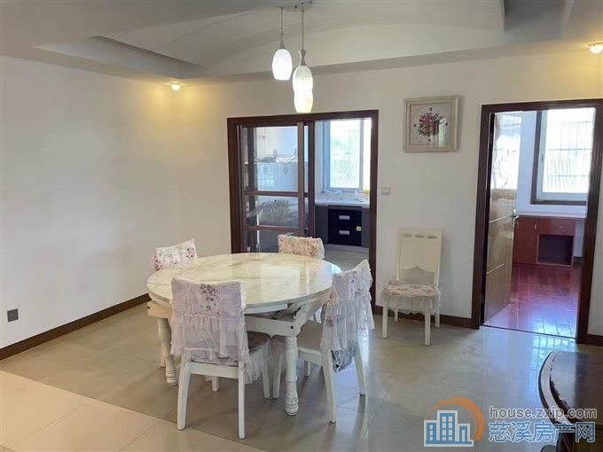 东门社区133平精装三室142.8万可读