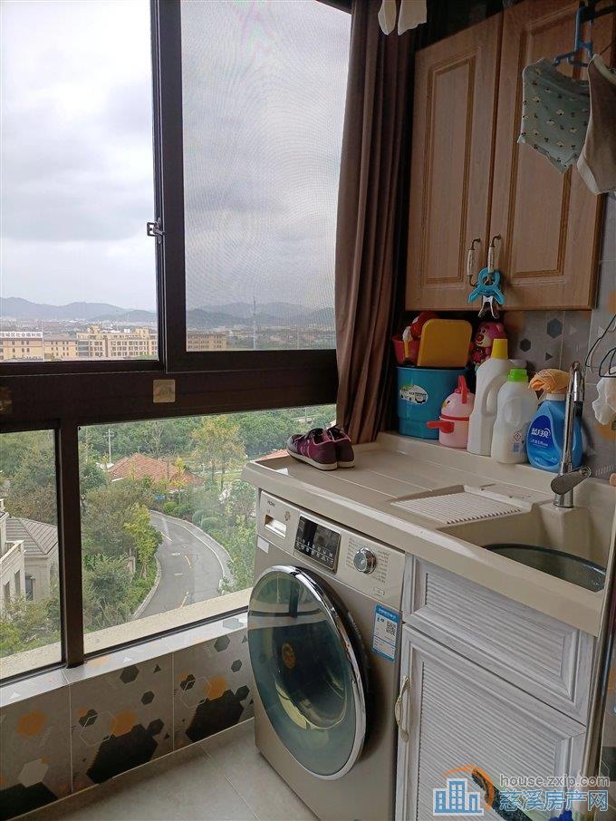 峙山庄园87平73.8万精装修