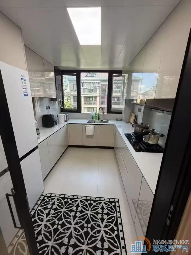 梅林苑150平楼层佳位置好精装146万