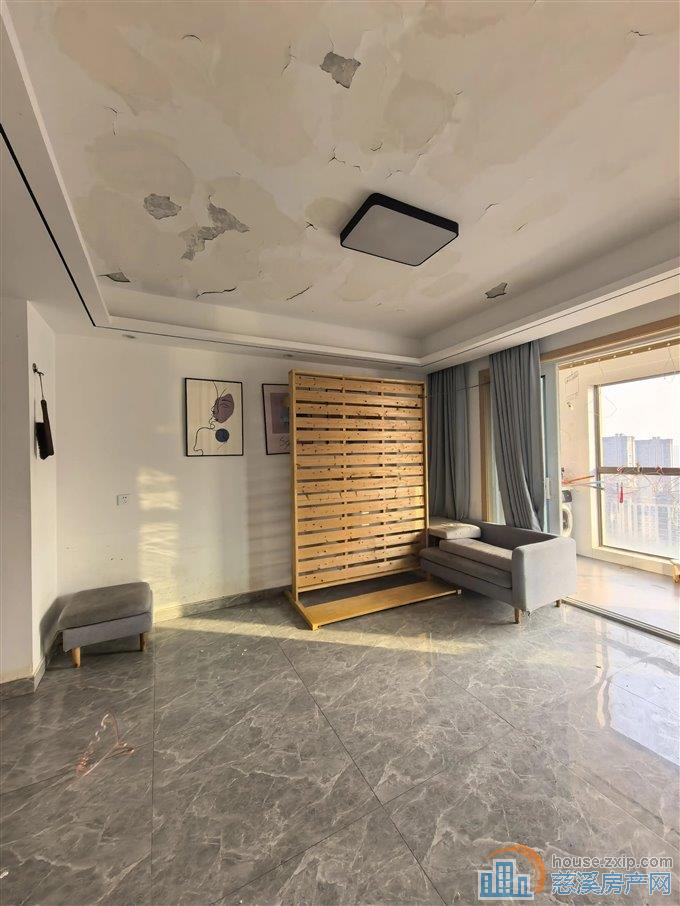 俯院江南北区126平145万LW位置