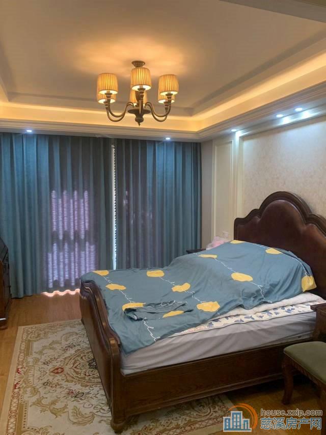 太子湾低楼层豪装160平3室2厅2卫车位