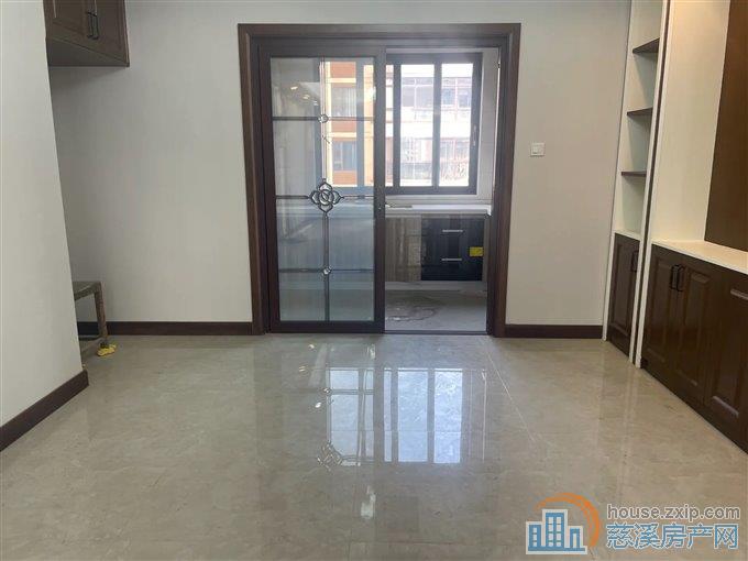 保利俯院江南南区 稀缺洋房带车位