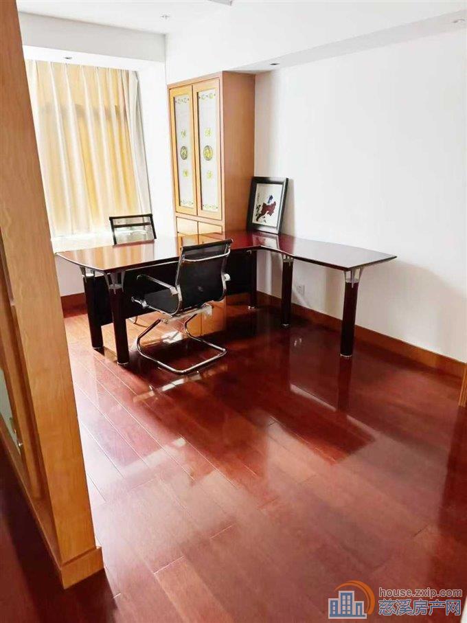 东方明珠一复二238平精装直接房源钥匙在