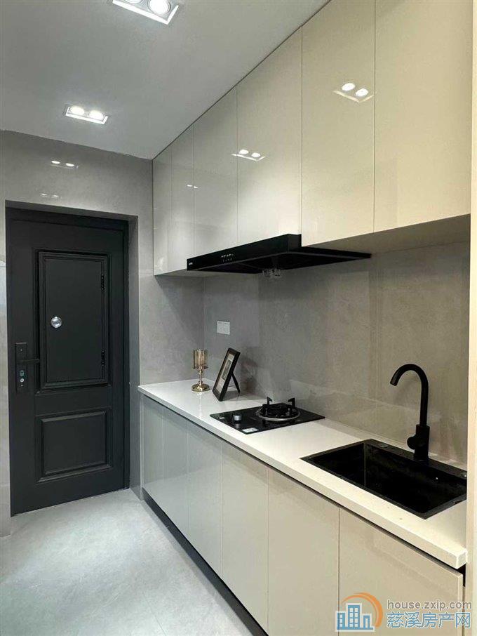 城市星光苑全新豪华装修70年产权直接钥匙