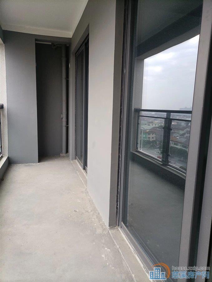 悦翠云庭119平，119万