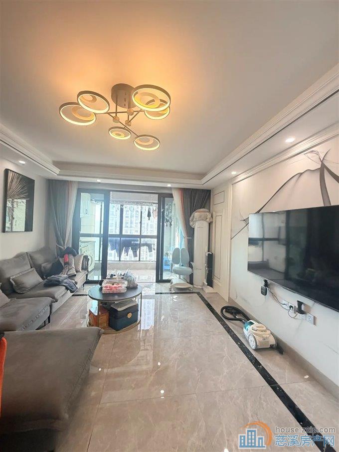 君悦湾花苑131平145万满五唯一