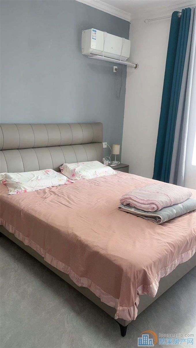 观湖佳苑精装2室家具家电齐