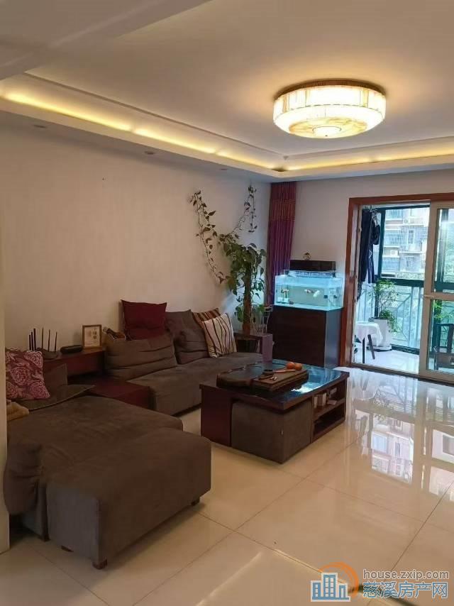 东方明珠恒温楼138平老装大车位148万