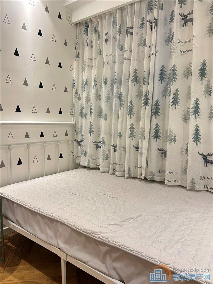 阳光城一期3室1卫精装修有车位