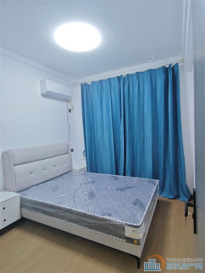 红星檀府3室精装修3800直接房源钥匙在