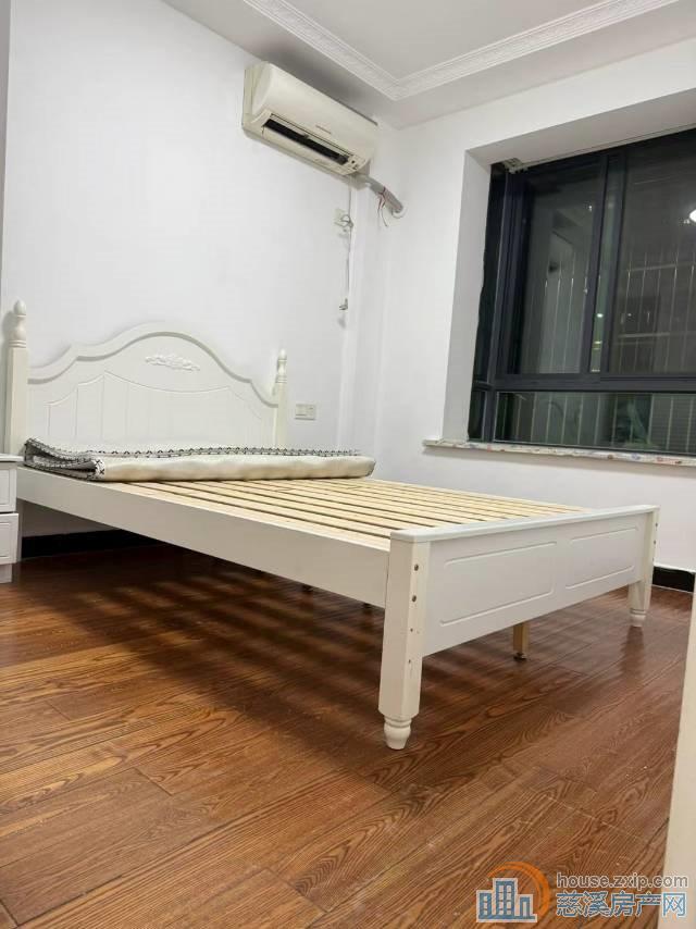 人和家园洋房首次出租一室一厅一卫一厨