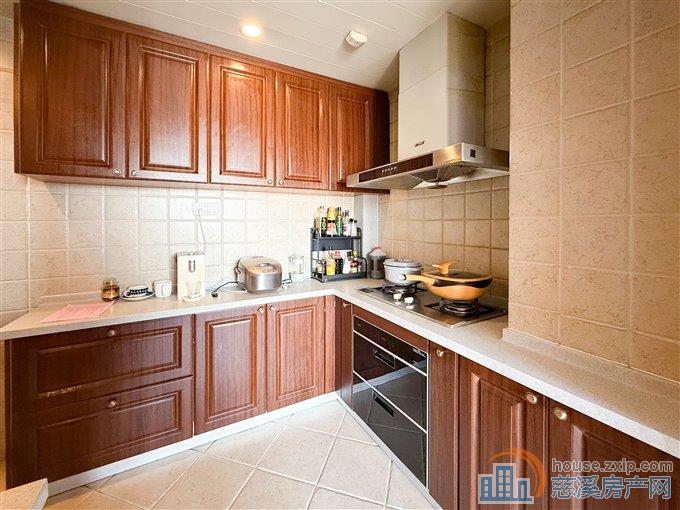 捡漏 金地鸿悦黄金楼层,精装全配