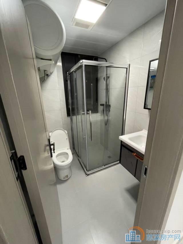 观湖佳苑90平全新精装2室拎包入住