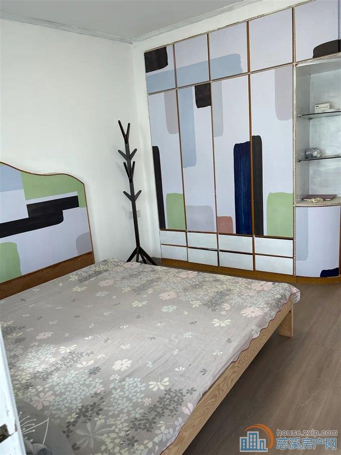 新城中心129平123万精装修