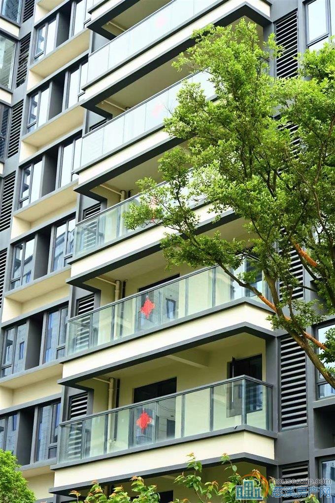 城西洋房云颂府133平方125.8万直接