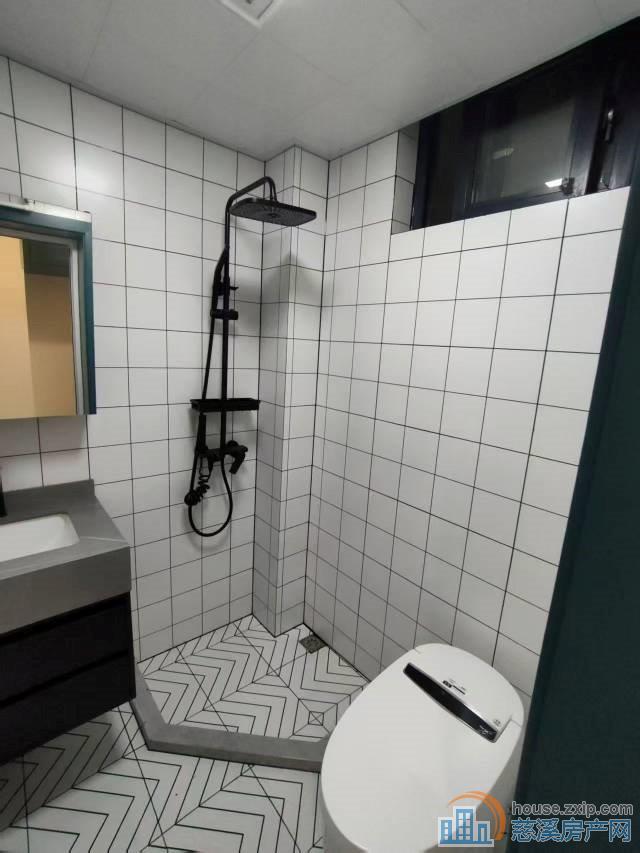 新潮塘北苑好楼层33平精装2年到可读书